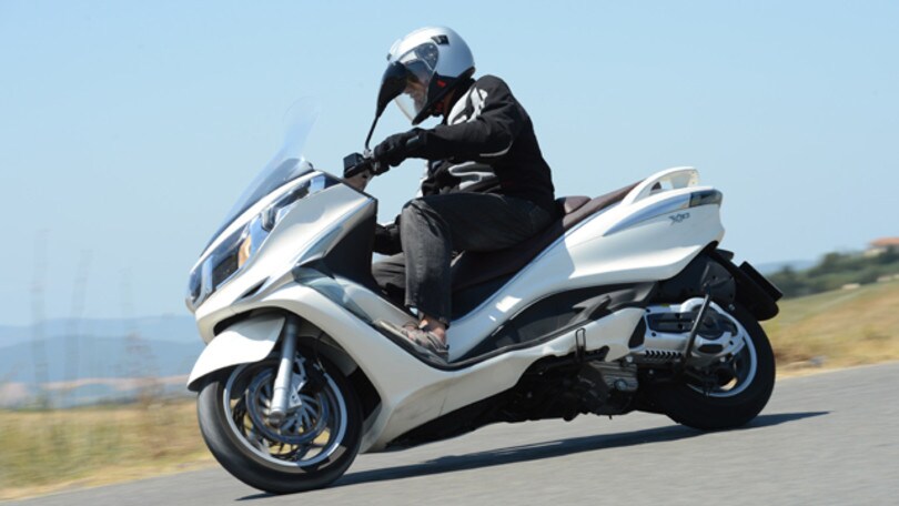 Piaggio X10 500