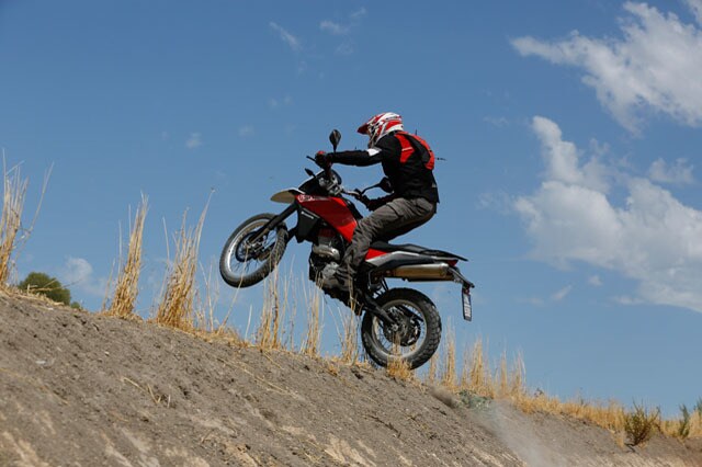 Husqvarna TR 650 Terra / Strada