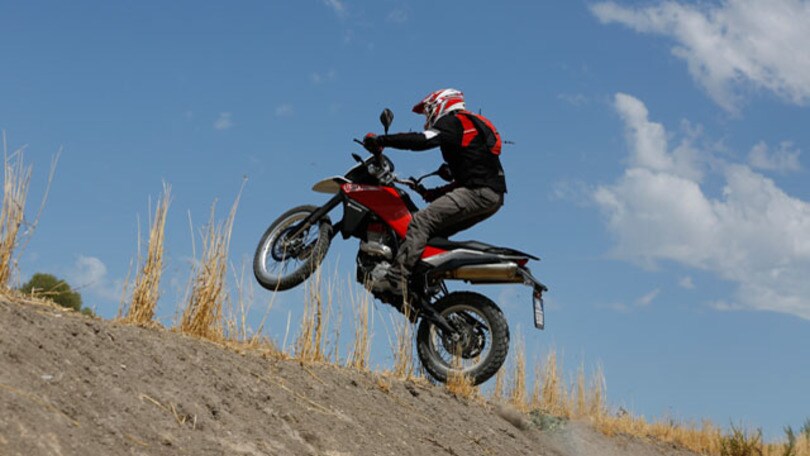 Husqvarna TR 650 Terra / Strada
