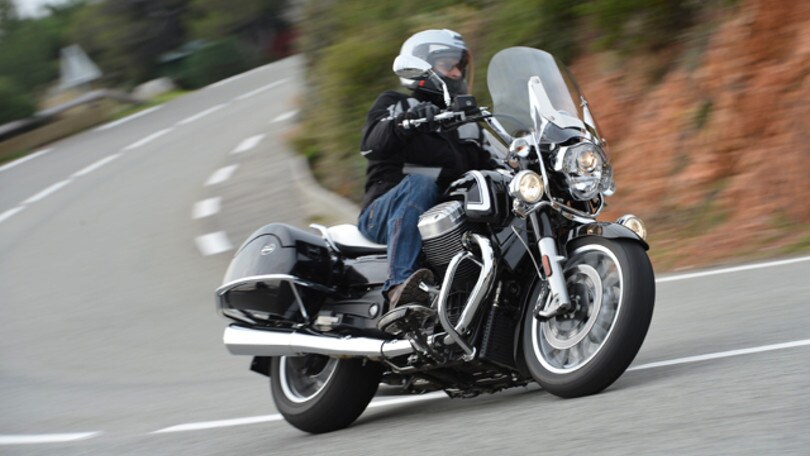 Moto Guzzi California 1400 Touring