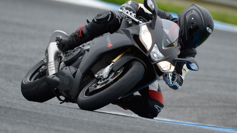Aprilia RSV4 R ABS