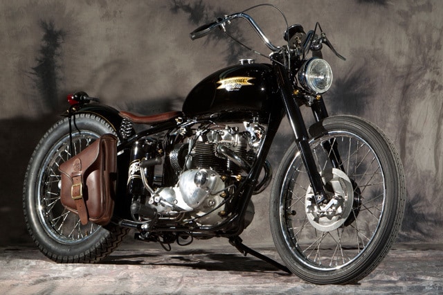 Triumph T 100 by Grease Monkey