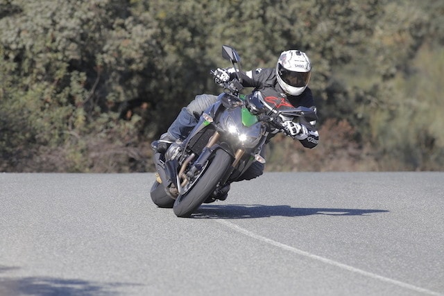 Kawasaki Z1000, primo contatto