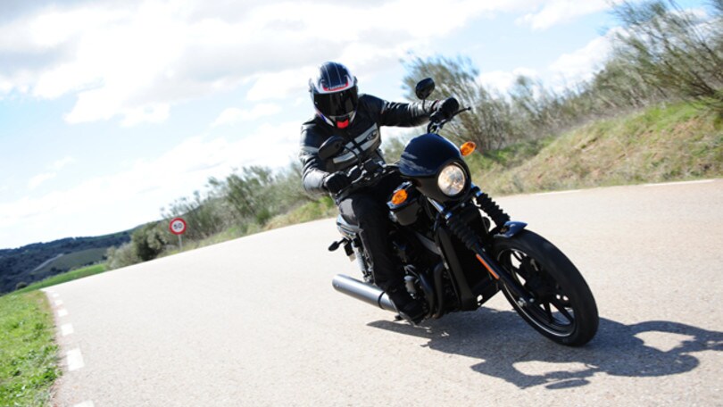Harley Davidson Street 750: prime impressioni