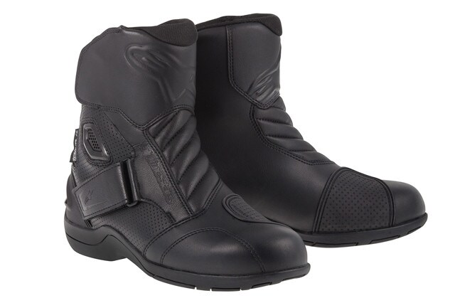 Alpinestars, stivaletti quattro stagioni