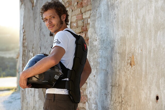 Dainese, Manis per la schiena