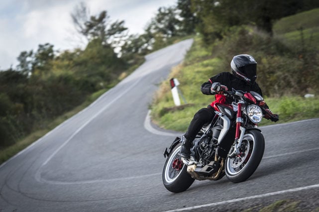 MV Brutale e Dragster RR: il nostro test