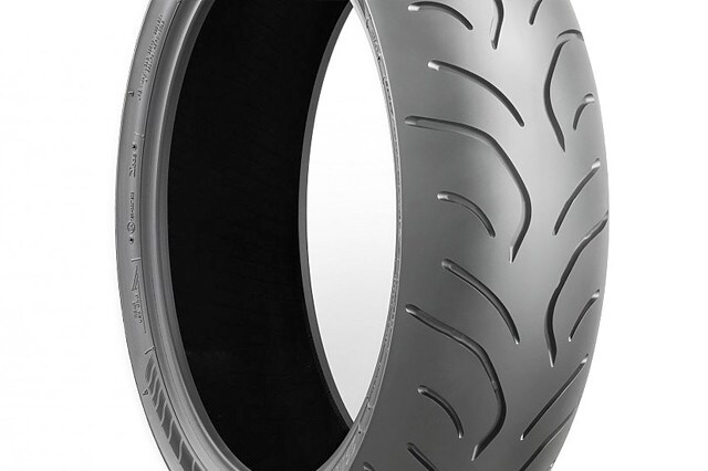 Bridgestone Battlax si rinnova