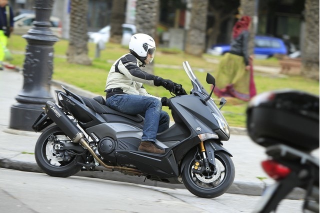 Yamaha Tmax M.Y. 2015: come va (foto)
