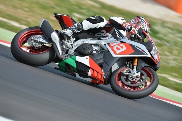 Aprilia RSV4: il nostro test a Misano