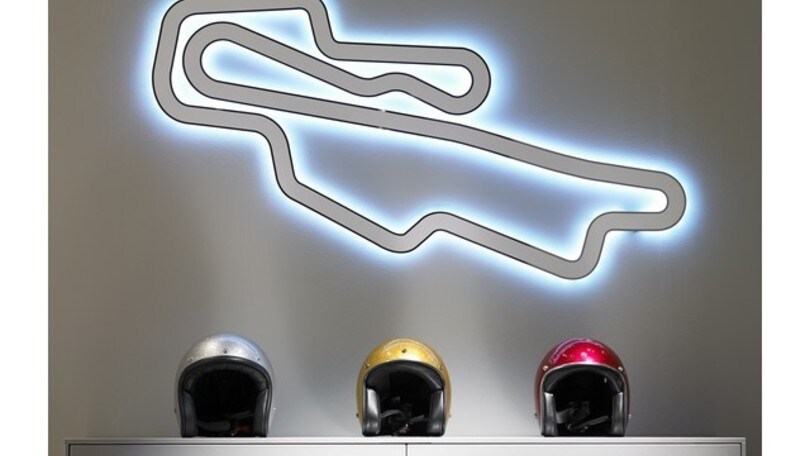 Track Art Light. Arriva il "racing design"