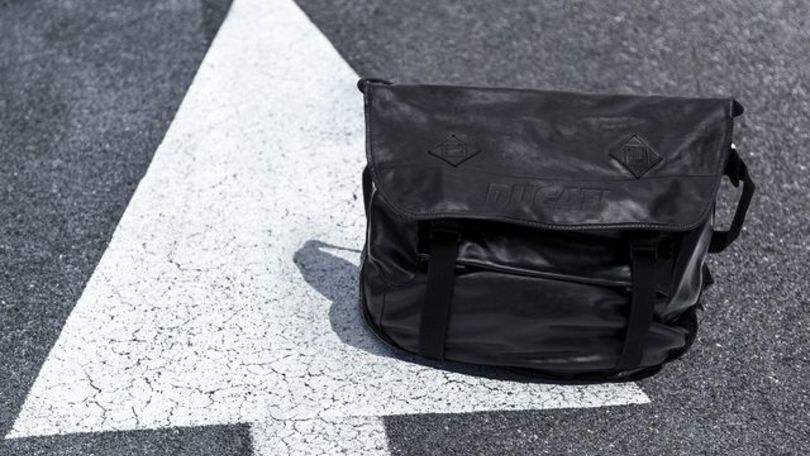 Braccialini firma la collezione di borse Ducati