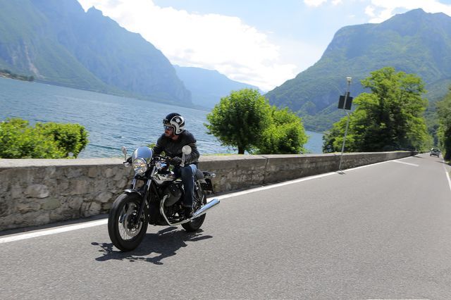 I mille volti della Moto Guzzi V7