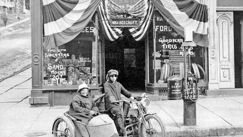 Harley-Davidson: 100 anni fa il primo coast to coast al femminile