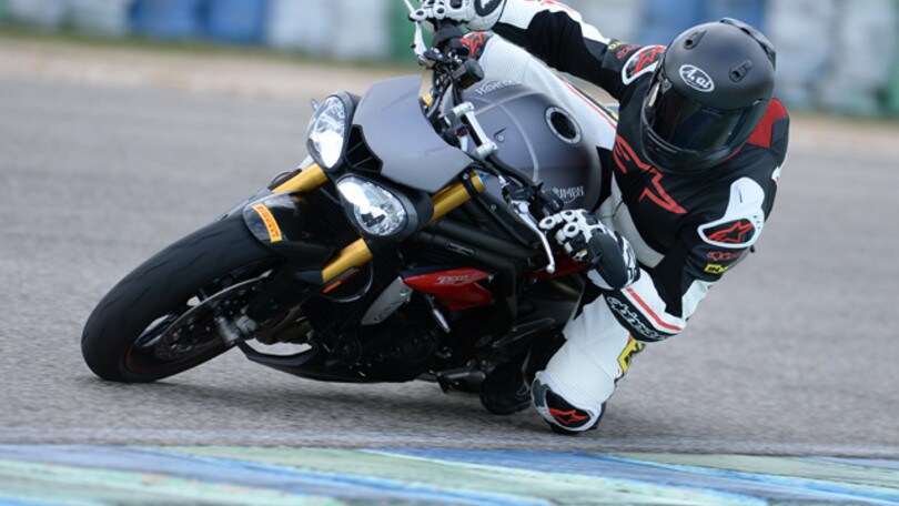 Triumph Speed Triple S e R: il test