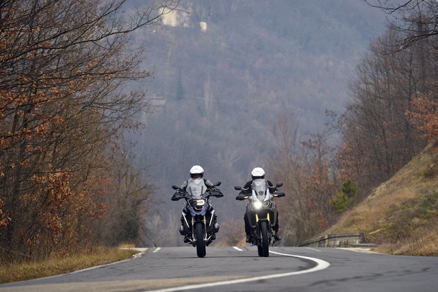 BMW R 1200 GS VS Honda Africa Twin