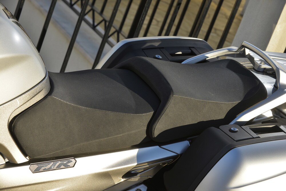 Test Yamaha FJR 1300: le foto statiche
