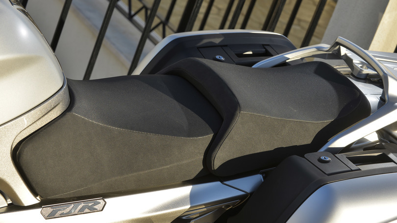 Test Yamaha FJR 1300: le foto statiche