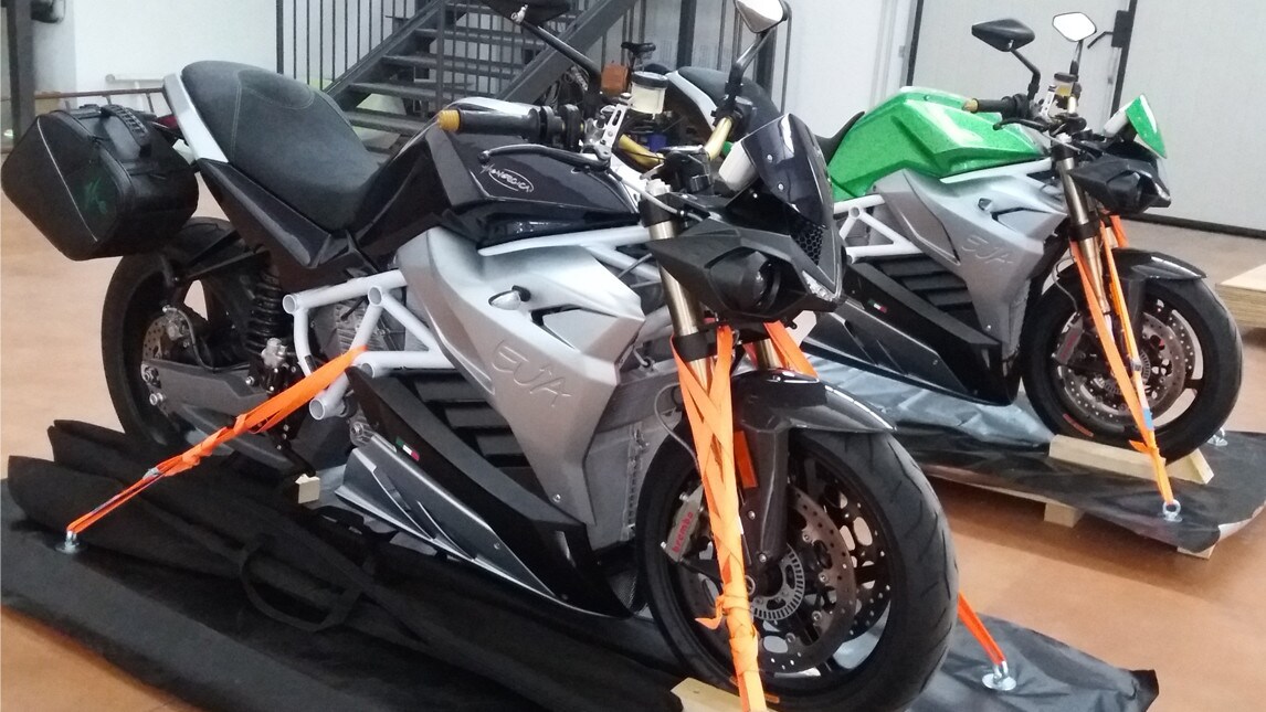 Energica: la sportiva elettrica piace