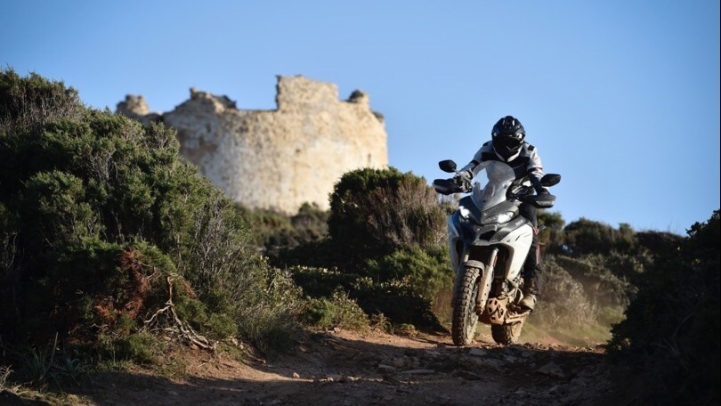 Vieni in Sardegna con In Moto