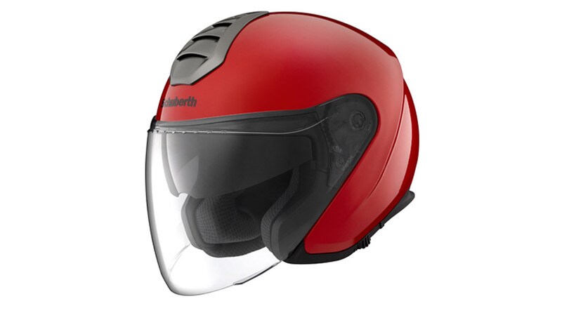 Schuberth, due nuovi caschi in arrivo a Intermot