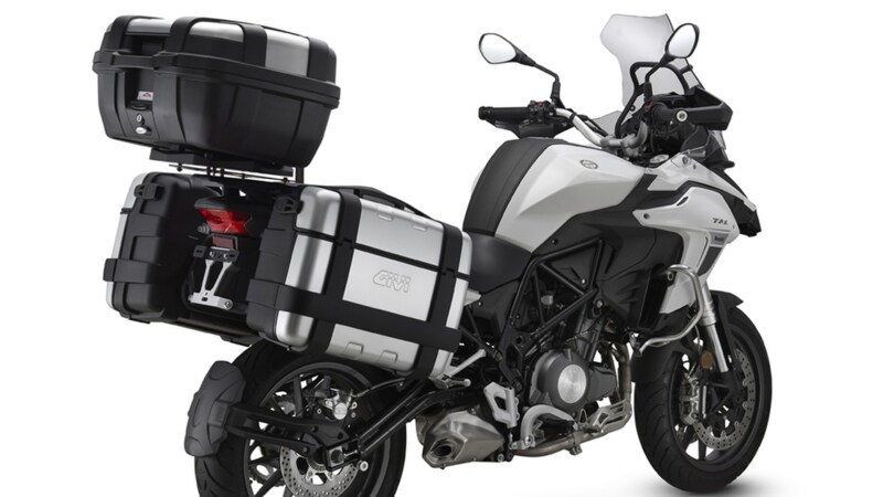 Benelli TRK 502: foto