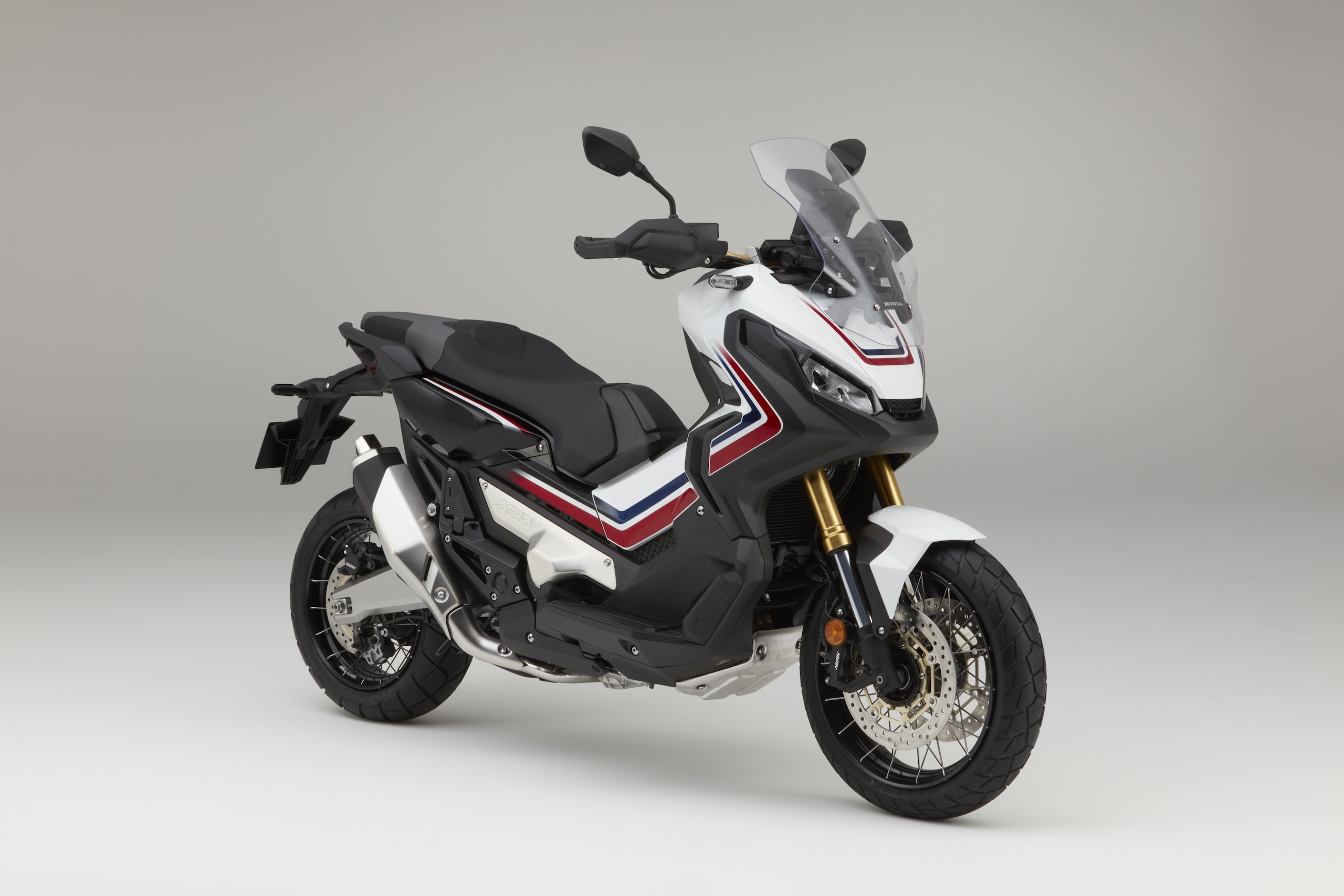EICMA 2016: Honda X-ADV