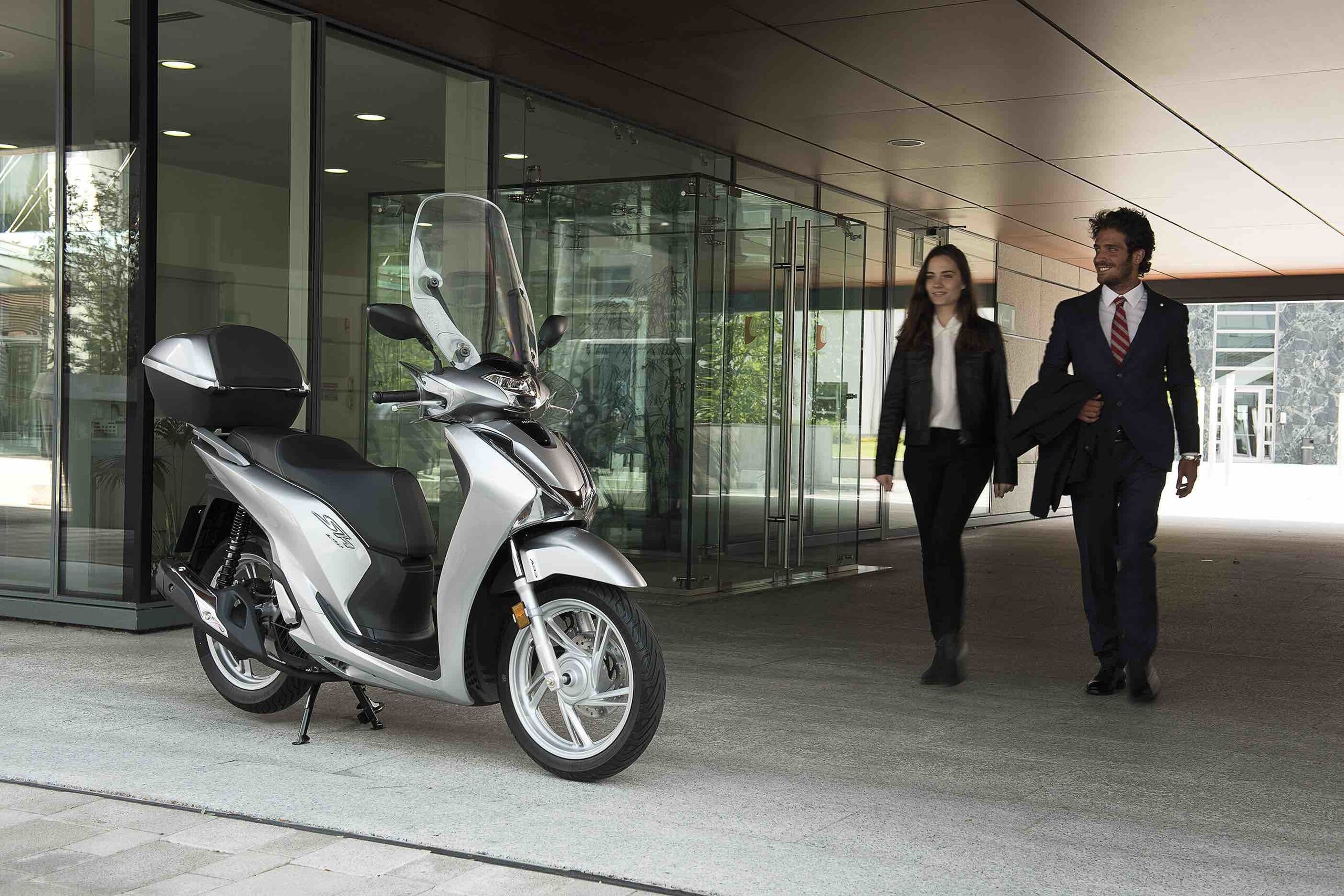 EICMA 2016: Honda SH125i/150i