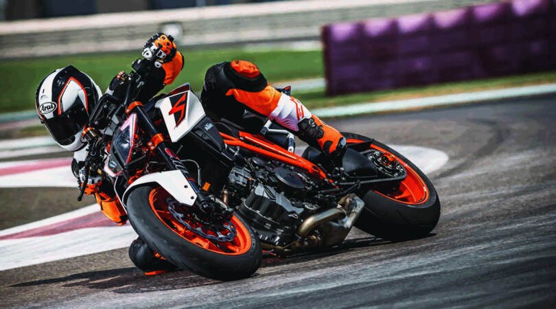 EICMA 2016: KTM 1290 Super Duke R