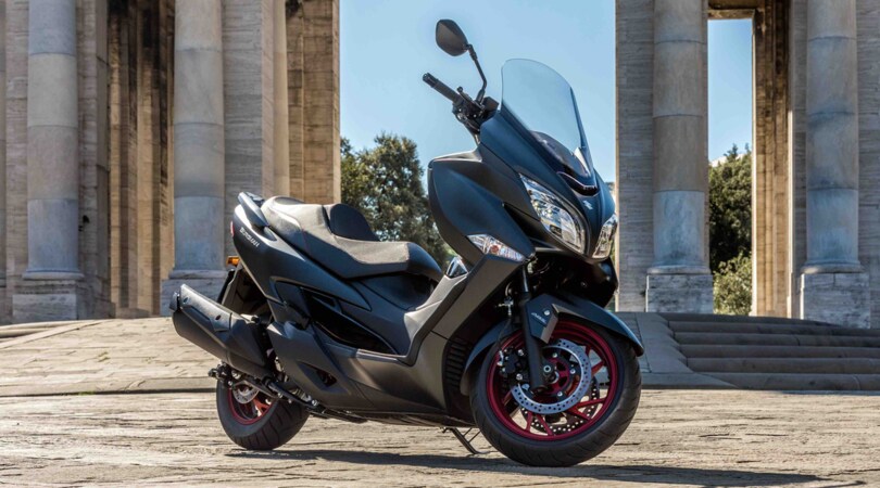 Suzuki Burgman 400: foto