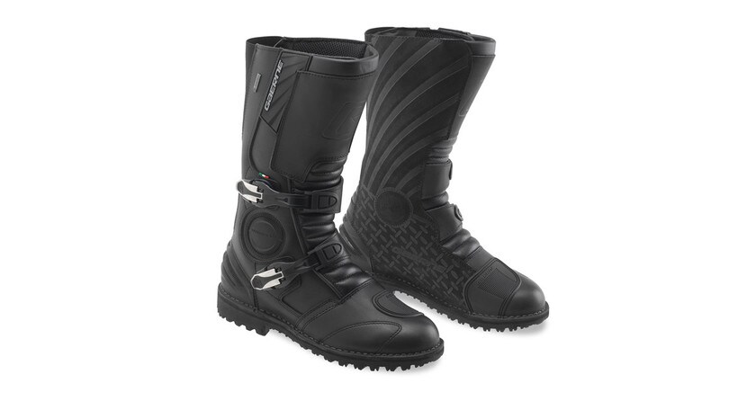 Gaerne stivale G.Midland: turismo off road