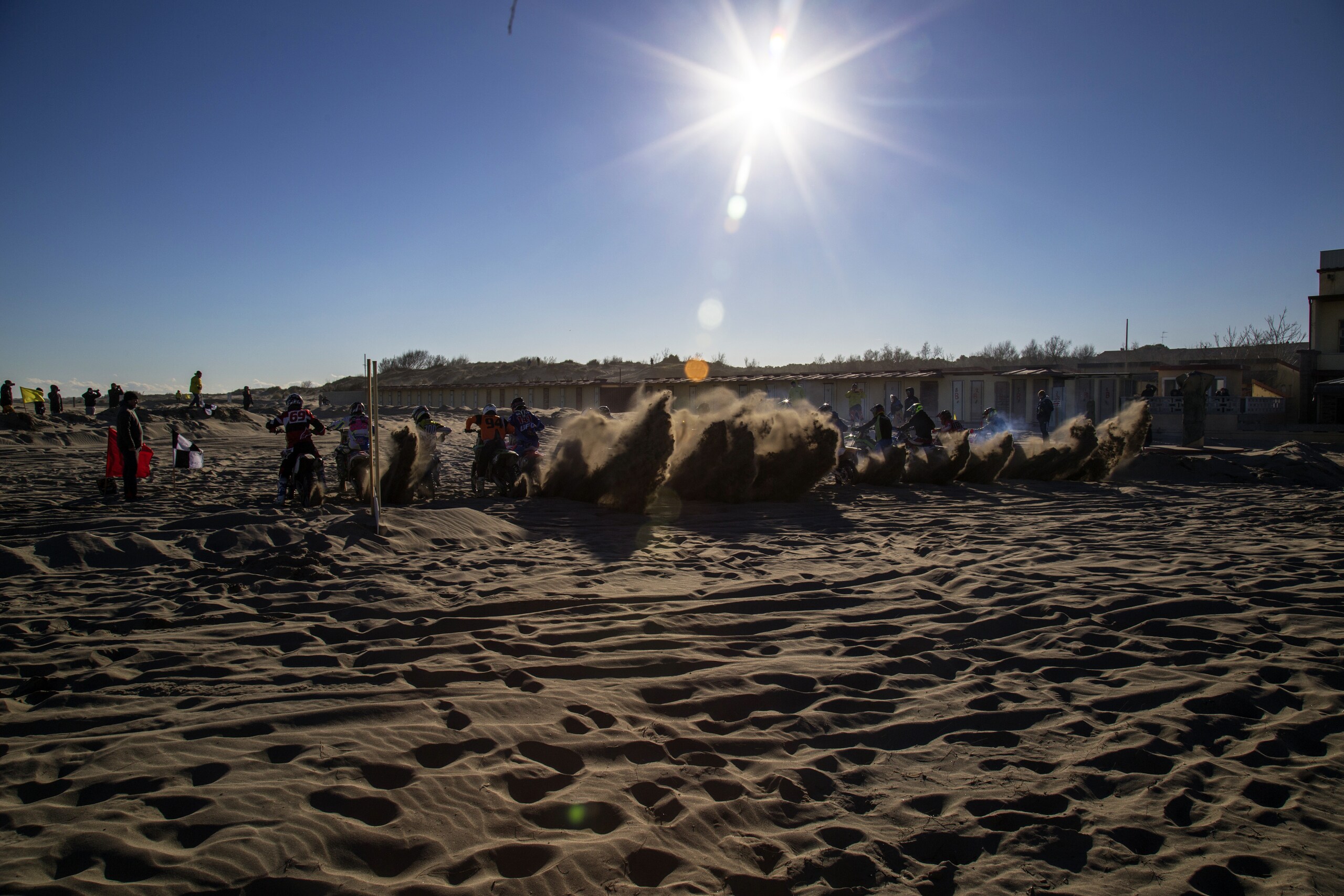 Ruspadina della Befana: motocross in riva al mare!