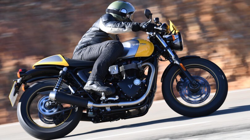 Triumph Street Cup: sportiva in salsa rétro