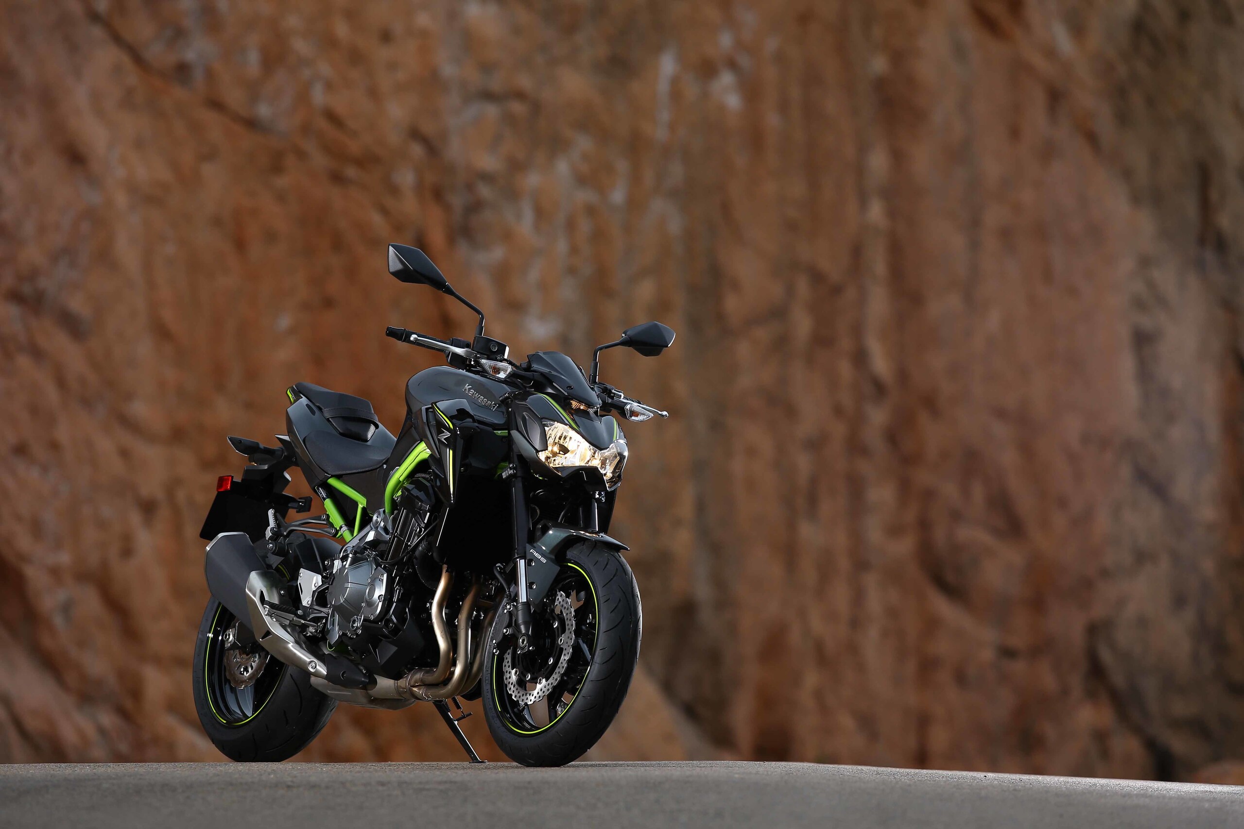 Kawasaki Z900: sportiva nell'aspetto e nella sostanza