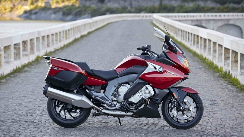 BMW K1600GT: l'ammiraglia si rifà il trucco