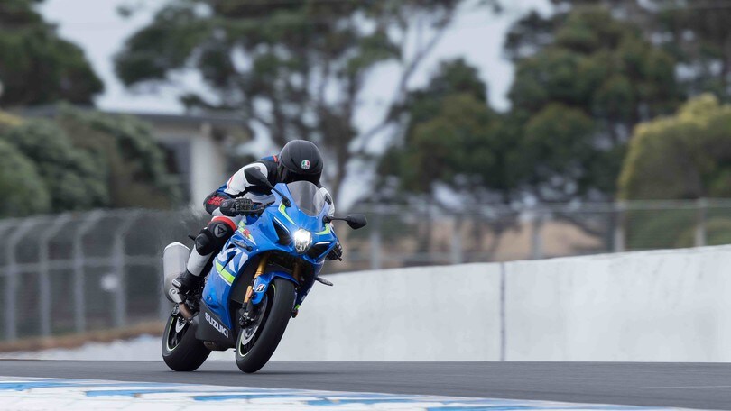 Suzuki GSX-R 1000 R: vola come una farfalla, punge come un'ape