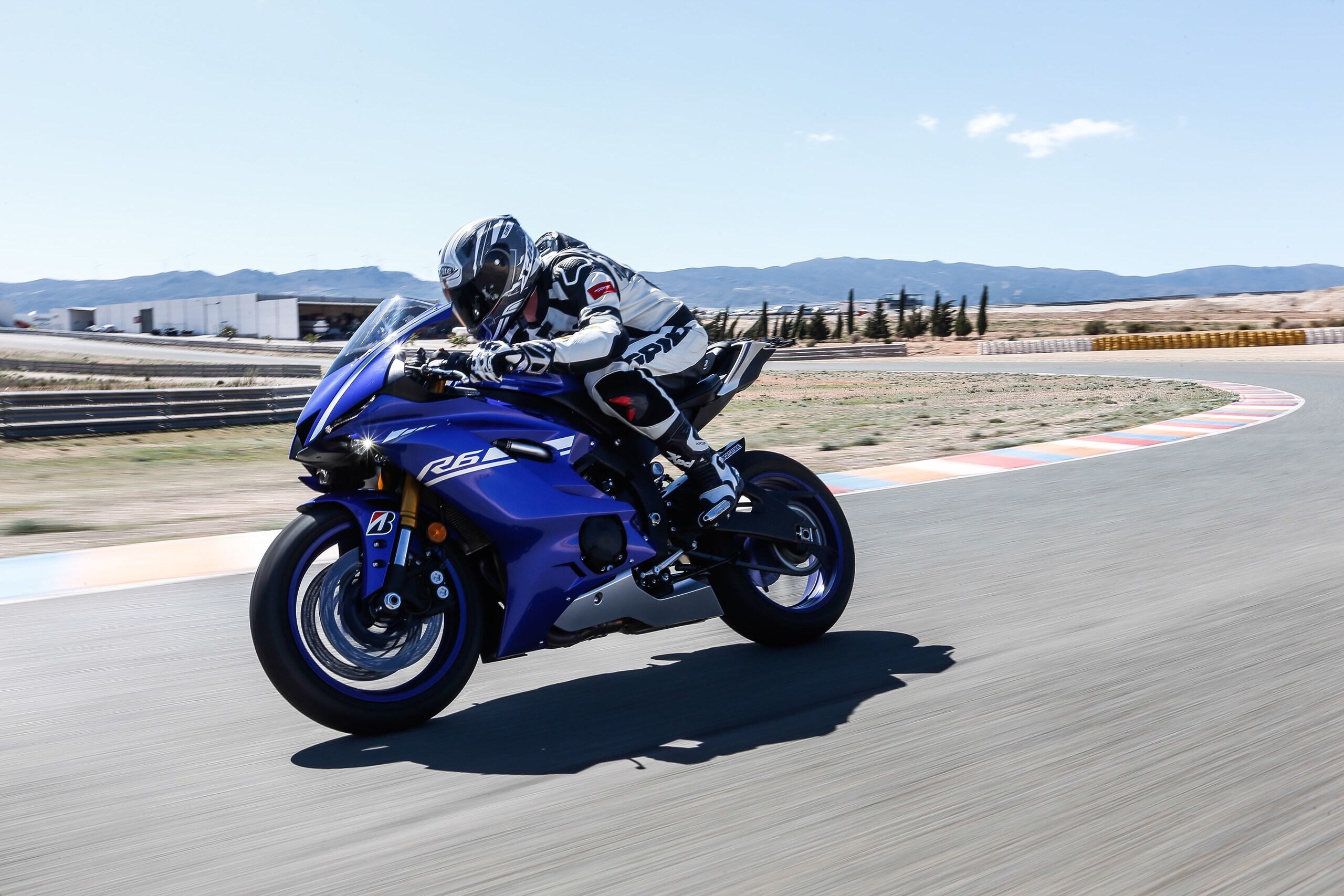 YZF-R6: il quattro cilindri Yamaha urla anche con l'Euro 4