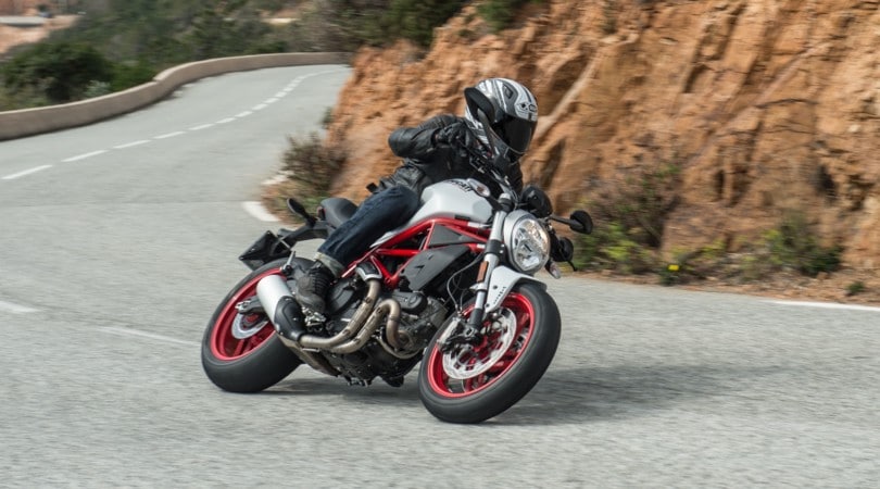 Ducati Monster 797: sale la media