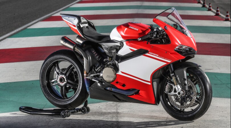 Ducati Panigale Superleggera: foto