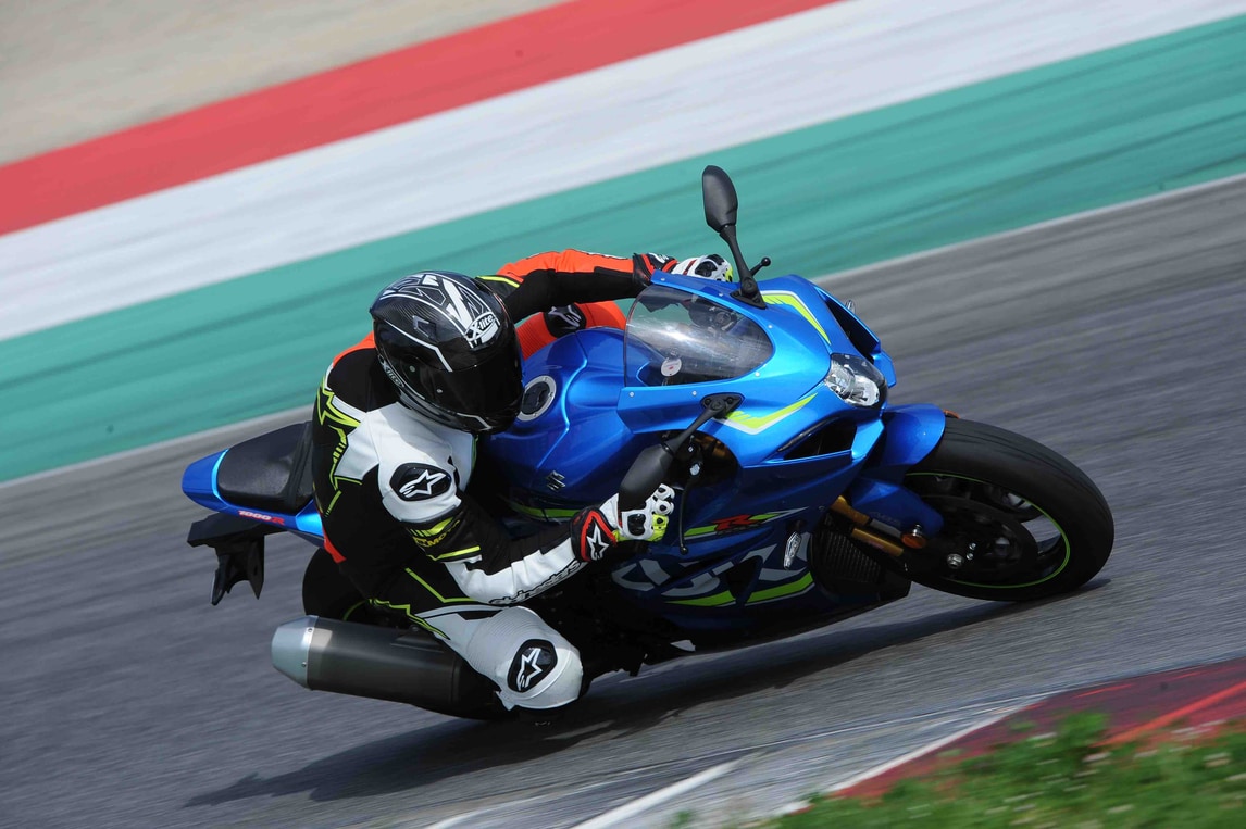 Suzuki GSX-R1000R: le foto al Mugello