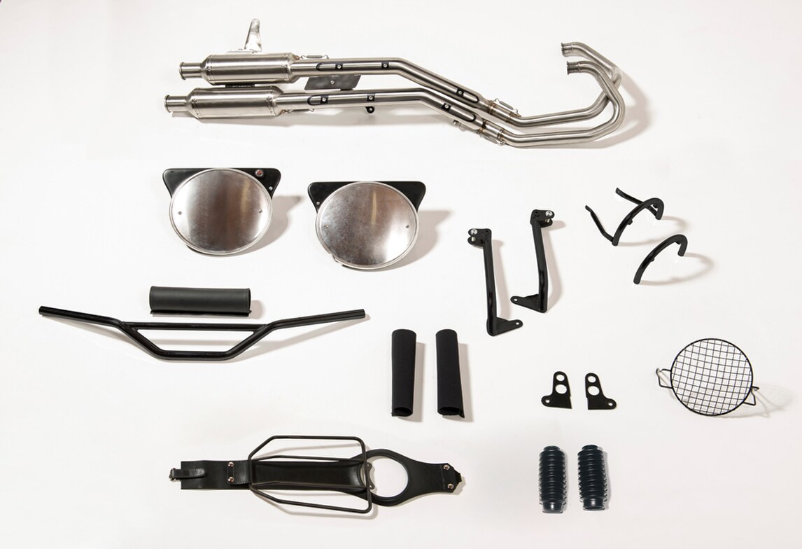 Unit Garage: ecco i kit per Moto Guzzi V7 e V7II e per BMW R1150R