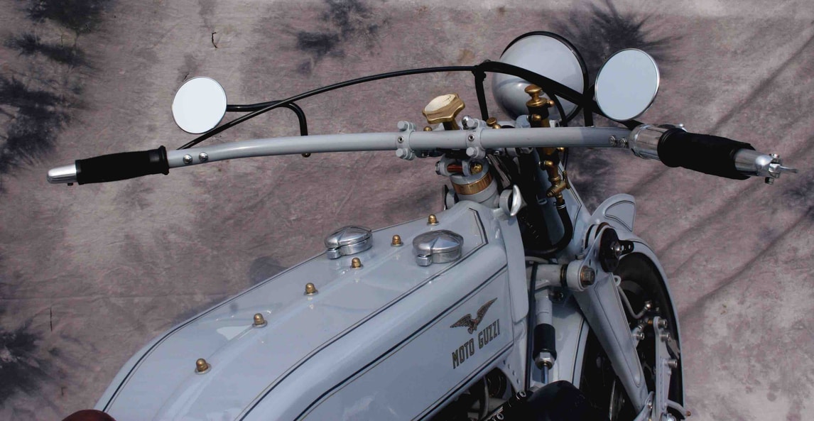 Moto Guzzi SP 1000 by Michele Galante: foto