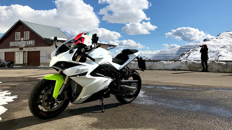 Moto Energica per le Dolomiti