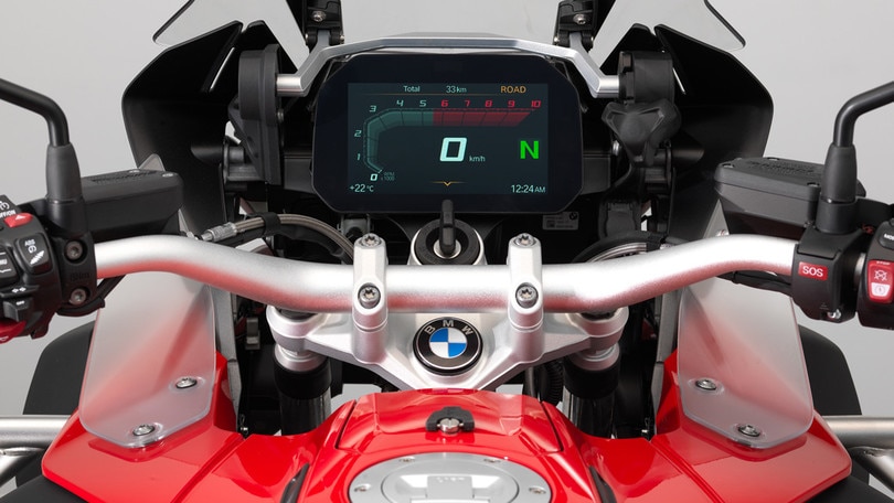 BMW: sempre più Connectivity