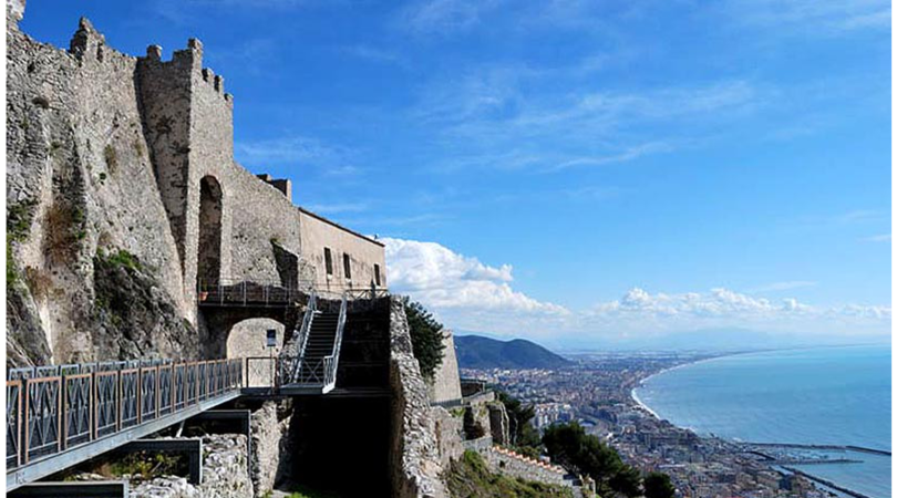 Mètedamoto: Castello Di Arechi e Parco Lattari