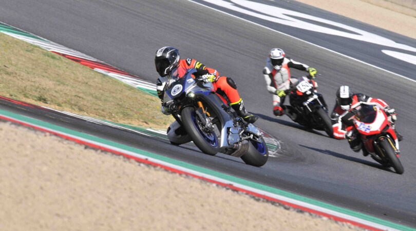 Pirelli Diablo Superbike SC3: la prova delle “slick” per tutti