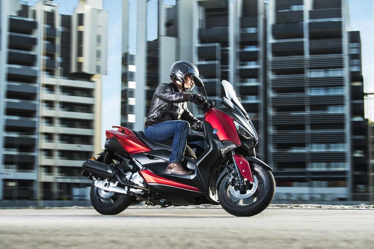 Nuovo Yamaha X-MAX 125 2018: dotazione al top!