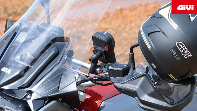 GIVI: connessi in sicurezza