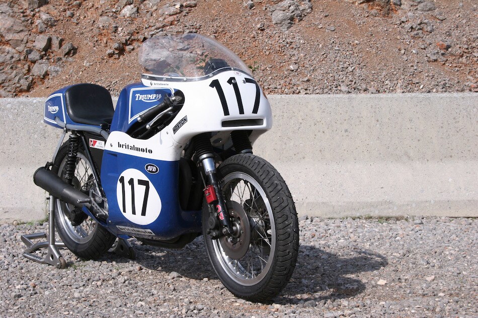 Triumph “Rob North”, un tridente affilato