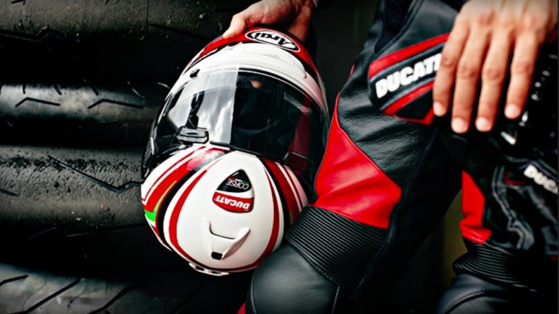 Ducati rottama qualunque casco per un Arai